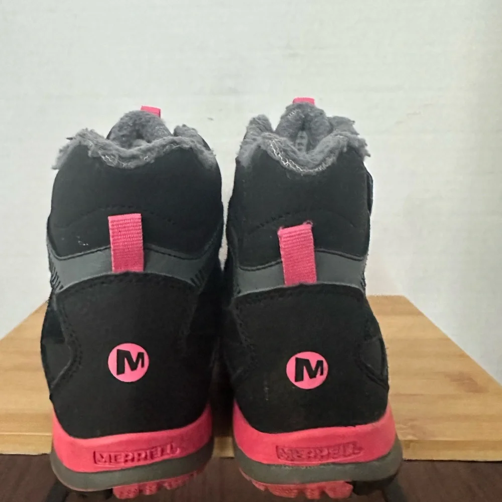 Merrell youth size